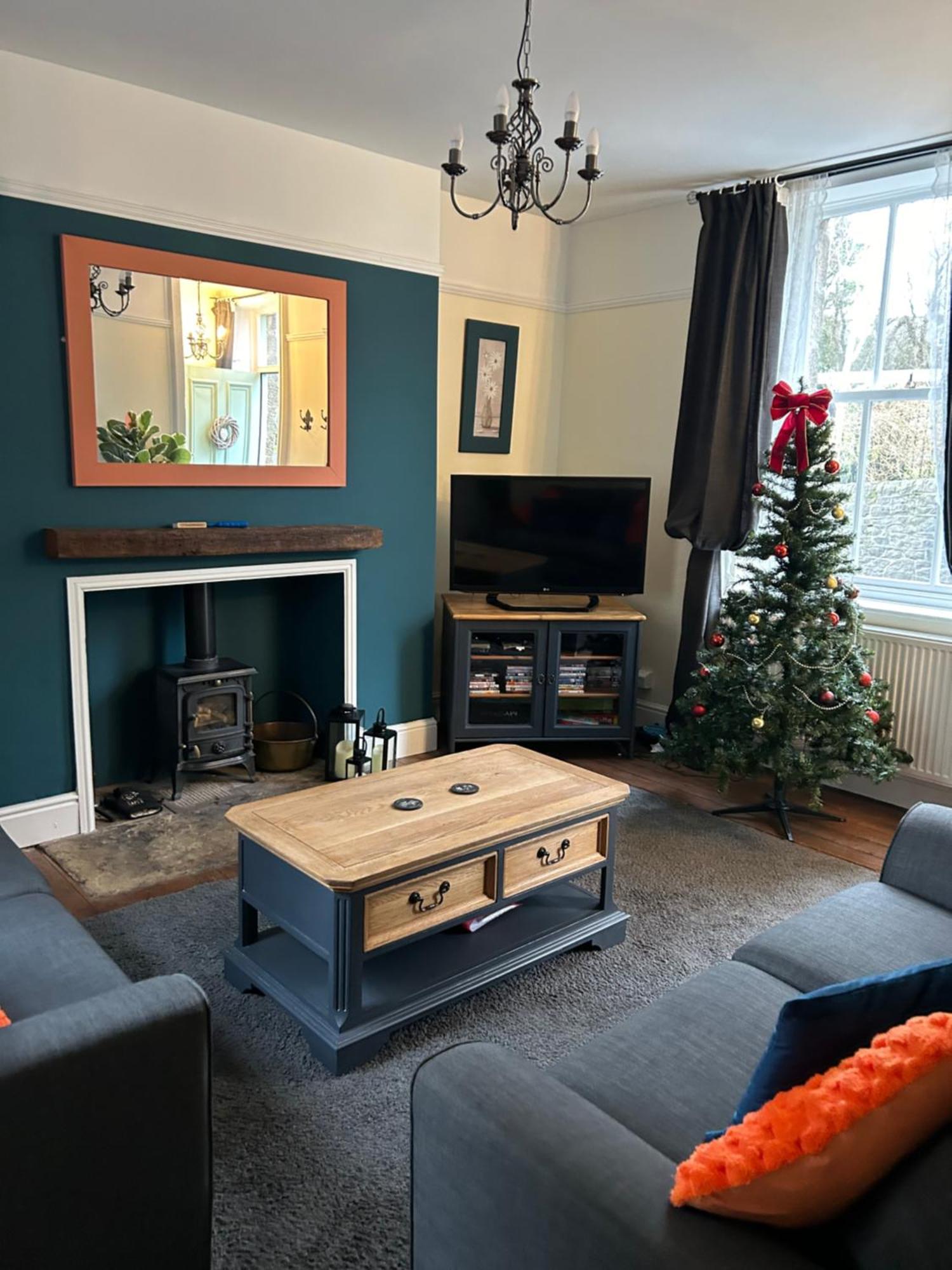The Buxton Retreat A Luxurious 3-Storey Townhouse With Four Poster Bed And Double Jacuzzi Bath" Eksteriør billede